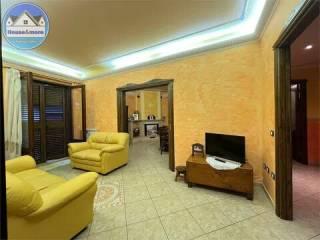 Appartamento primo piano, Cinquefrondi — foto 11 di 15