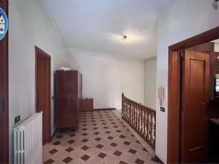 Appartamento primo piano, Gioia Tauro — foto 3 di 18