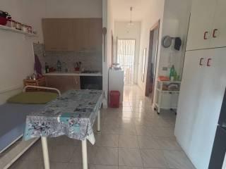 Trilocale via Orfici, Tronca, Strongoli — foto 6 di 14