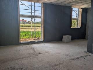 Villa a schiera via Asiago 95, Uboldo — foto 2 di 27