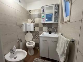 Appartamento ottimo stato, primo piano, Italia - Montegranaro, Taranto