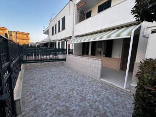 Trilocale viale Saturno, Marina Di Lesina, Lesina