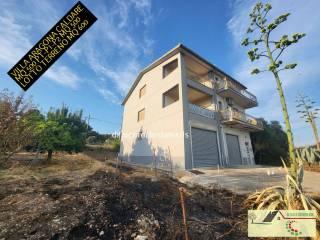Villa unifamiliare via Scalo Caldare, Aragona