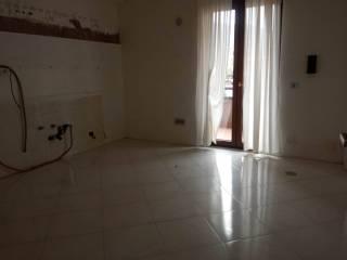 Trilocale buono stato, primo piano, Centro, Monteforte Irpino