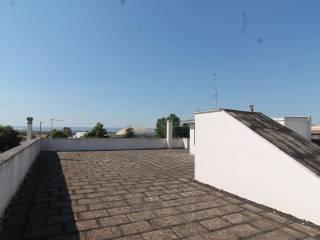 Terratetto unifamiliare 193 m², Carosino — foto 9 di 17