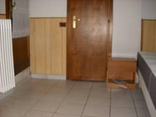 Bilocale via dell'Aquila, Centro Storico, Reggio Emilia — foto 3 di 4