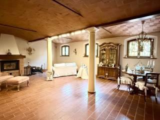 Casale, buono stato, 450 m², Gavassa, Reggio Emilia