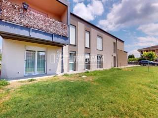 Trilocale via Vittorio Veneto 25/A, Centro, Reggiolo — foto 6 di 25