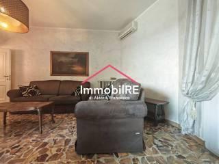 Trilocale buono stato, primo piano, Centro Storico, Reggio Emilia — foto 15 di 36