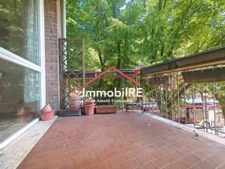 Trilocale buono stato, primo piano, Centro Storico, Reggio Emilia — foto 20 di 36