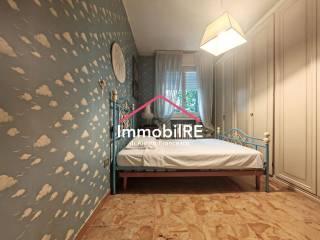 Trilocale buono stato, primo piano, Centro Storico, Reggio Emilia — foto 14 di 36