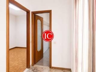 Villa plurifamiliare via San Martino e Solferino, Centro, Sant'Angelo Lodigiano — foto 20 di 39