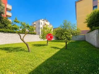 Villa plurifamiliare via San Martino e Solferino, Centro, Sant'Angelo Lodigiano — foto 9 di 39