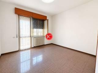 Villa plurifamiliare via San Martino e Solferino, Centro, Sant'Angelo Lodigiano — foto 37 di 39