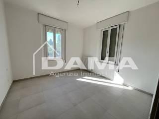 Appartamento ottimo stato, secondo piano, Parco della Resistenza, Forlì — foto 3 di 20