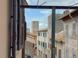 Appartamento via San Martino, 14, Centro Storico, Tarquinia — foto 2 di 25
