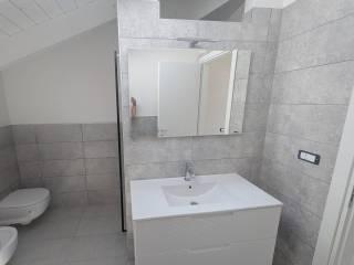 Mansarda via Libertà 2, Centro, Guanzate — foto 12 di 20