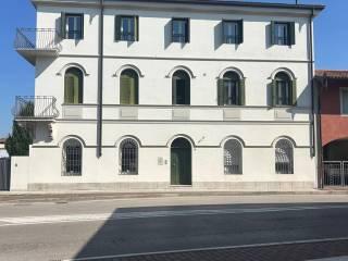 Trilocale secondo piano, Centro, Casarsa della Delizia — foto 3 di 11