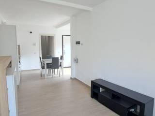 Bilocale via Martino Longhi 29, Centro, Viggiù — foto 3 di 20