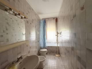 Trilocale via Miramonti, Centro, Torreglia — foto 12 di 14