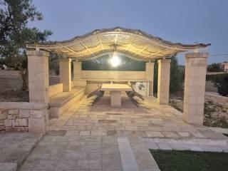 Villa unifamiliare Strada Alberobello zona D 17, Martina Franca — foto 10 di 53