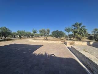 Villa unifamiliare Strada Alberobello zona D 17, Martina Franca — foto 22 di 53