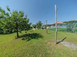 Villa unifamiliare via Pianzaghi 4, Massino Visconti