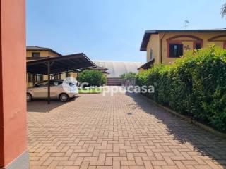 Rustico via Mameli, Centro, Trecate — foto 2 di 60