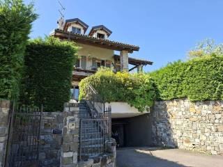 Villa unifamiliare via Grigioni, Centro, Arona — foto 8 di 24