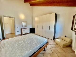 Attico ottimo stato, 94 m², Centro, Sant'Ilario d'Enza — foto 4 di 18