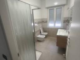 Bilocale viale della Costituzione 7, Centro, Mandello del Lario