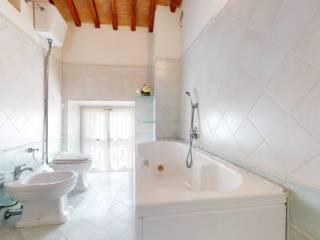 Appartamento via Paolina Bonaparte 171, Centro, Viareggio