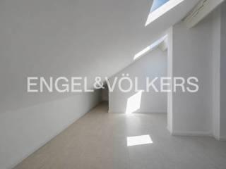 Appartamento via Varesina 2, Centro, Angera — foto 2 di 25