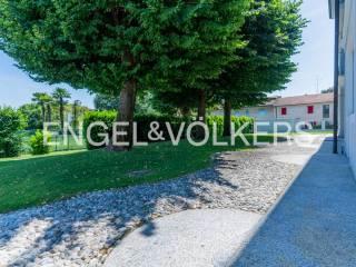 Appartamento via Varesina 2, Centro, Angera — foto 6 di 25