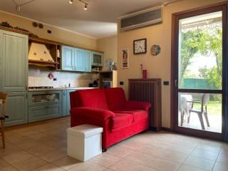 Bilocale via Alessandro Crescini 98F, Gargagnago, San Giorgio di Valpolicella, Sant'Ambrogio di Valpolicella — foto 6 di 6