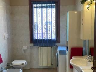 Bilocale via Alessandro Crescini 98F, Gargagnago, San Giorgio di Valpolicella, Sant'Ambrogio di Valpolicella — foto 4 di 6