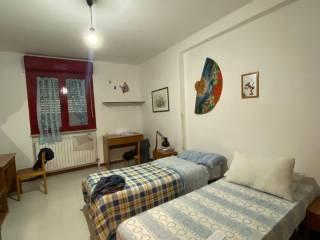 Stanza doppia via Bonconte da Montefeltro 32, Urbino — foto 6 di 6