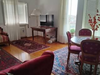 Appartamento buono stato, quarto piano, Castelfranco Veneto — foto 2 di 3