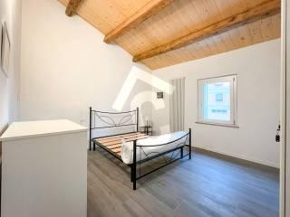 Villa bifamiliare, ottimo stato, 100 m², Via Roma - Asse Sud, Jesi — foto 9 di 17