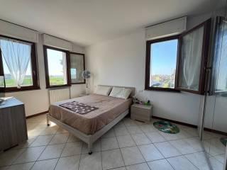 Trilocale via Borgogna 20, Centro, Bagnolo Cremasco — foto 10 di 18