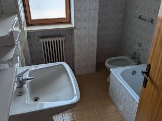 Appartamento via Sette Martiri 20, Centro, Valdagno — foto 2 di 3