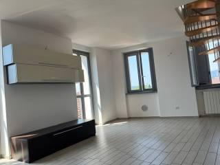 Bilocale via Broletto 2, Centro, Monvalle — foto 14 di 16