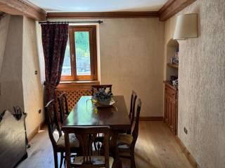 Appartamento via Guglielmo Marconi 18, Centro, Courmayeur — foto 4 di 16