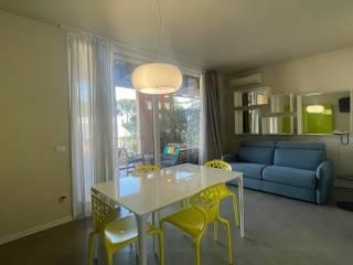 Bilocale via Giuseppe Mazzini 3, Centro, Padenghe sul Garda — foto 7 di 25