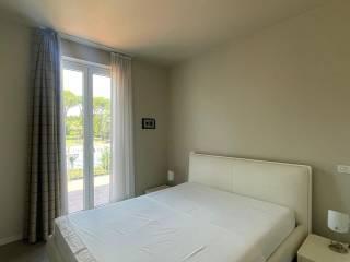 Bilocale via Giuseppe Mazzini 3, Centro, Padenghe sul Garda — foto 3 di 25