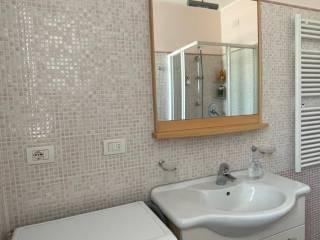 Bilocale via Giuseppe Mazzini 3, Centro, Padenghe sul Garda — foto 13 di 25