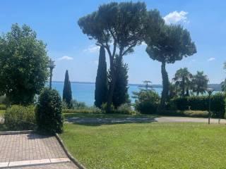 Bilocale via Giuseppe Mazzini 3, Centro, Padenghe sul Garda — foto 10 di 25