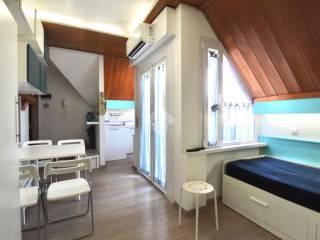 Mansarda via Timavo 34, Centro, Lignano Sabbiadoro — foto 14 di 32