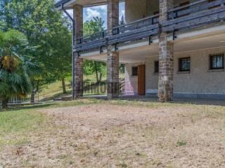 Villa unifamiliare Localita' Roncaglio Cadrazzole, Canossa — foto 3 di 60