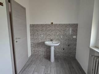 Quadrilocale via 24 Maggio, Centro, Castagnole delle Lanze — foto 14 di 21